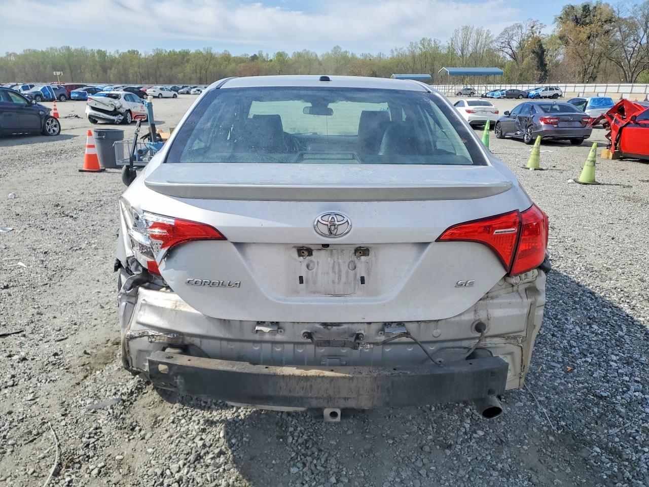 2018 Toyota Corolla Se - Фото 6