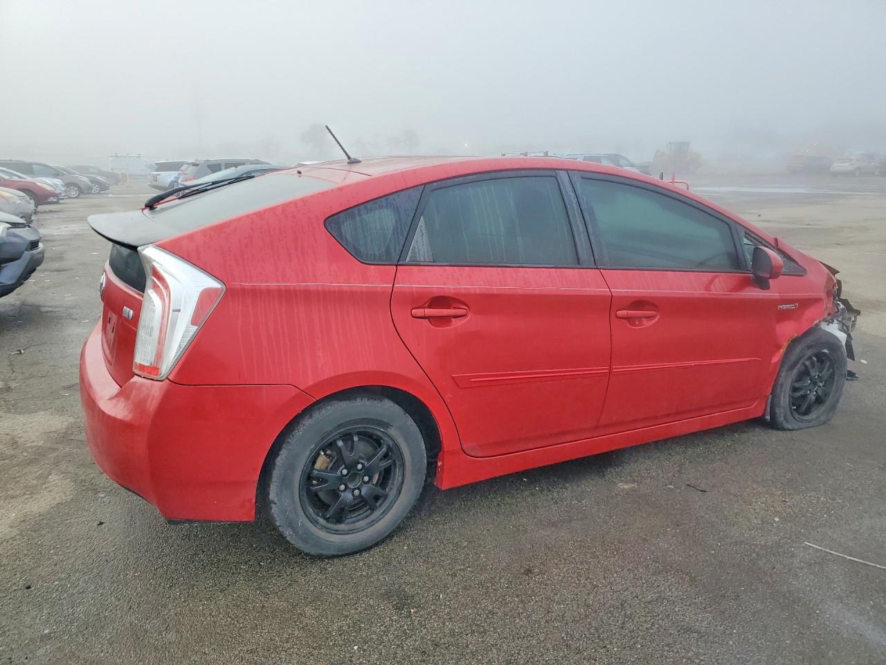 2014 Toyota Prius Two - Фото 3