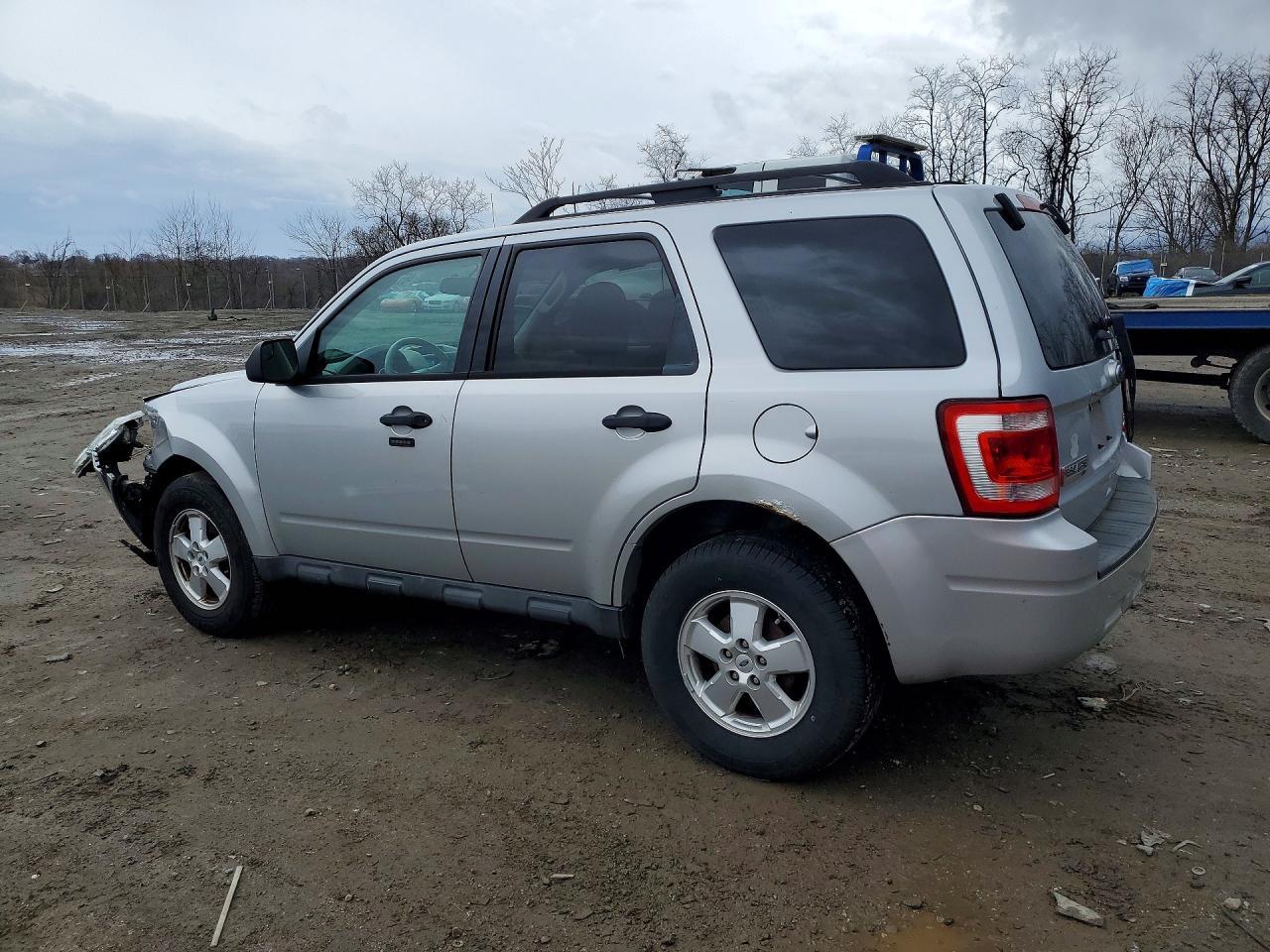2012 Ford Escape Xlt - Фото 2