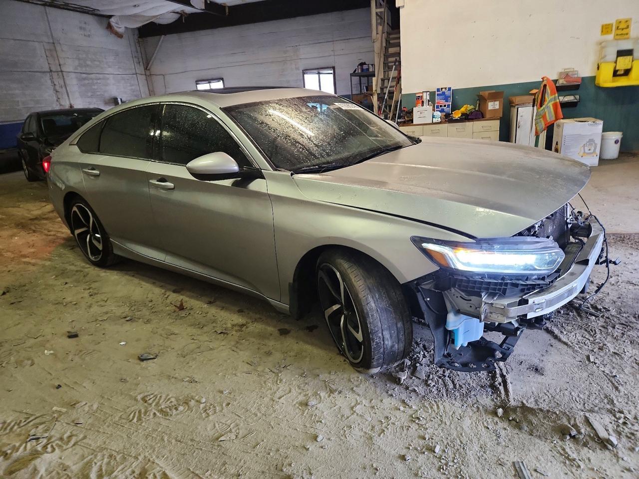 2019 Honda Accord Sport - Image 4