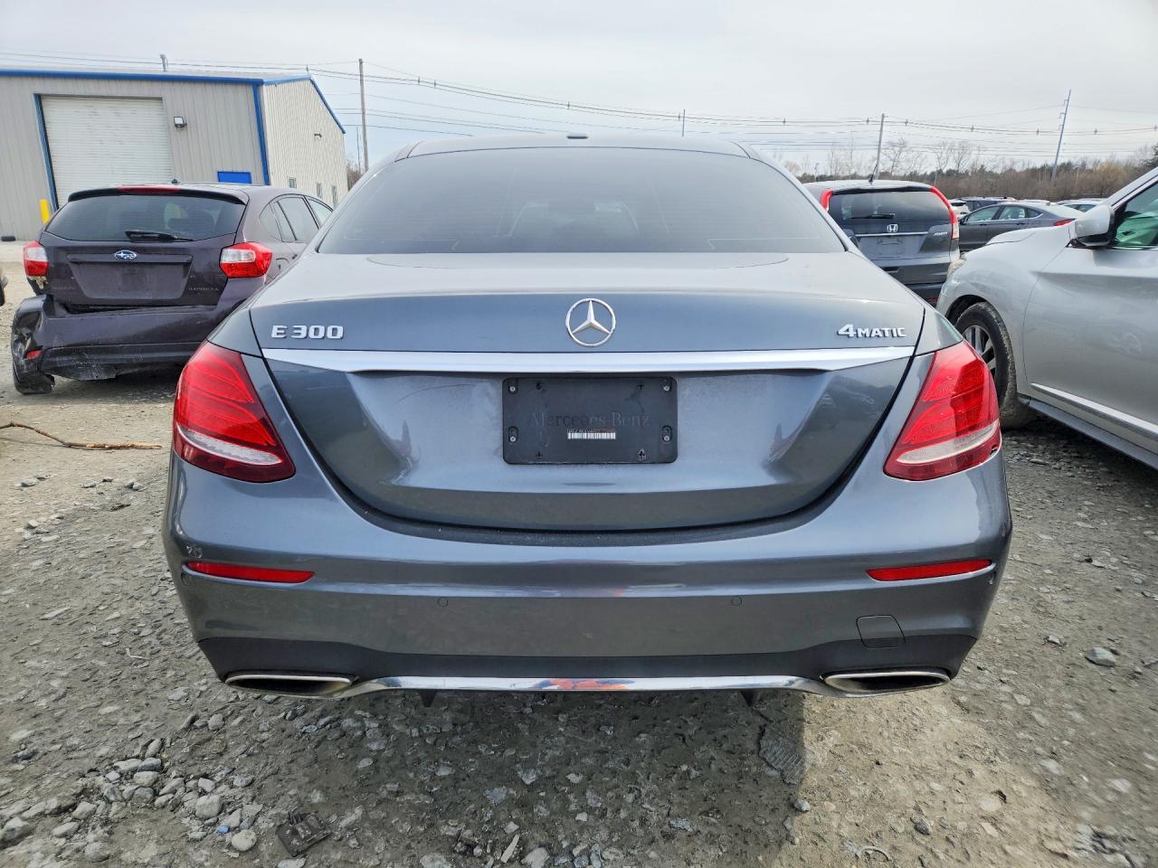 2019 Mercedes-Benz E 300 4Matic - Фото 6