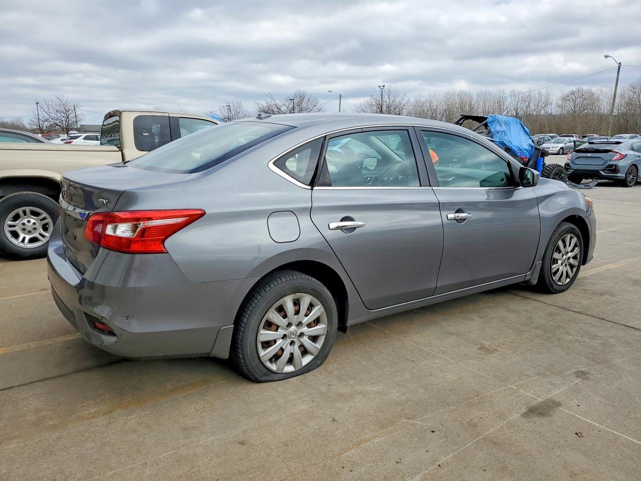 2017 Nissan Sentra Sv - Фото 3