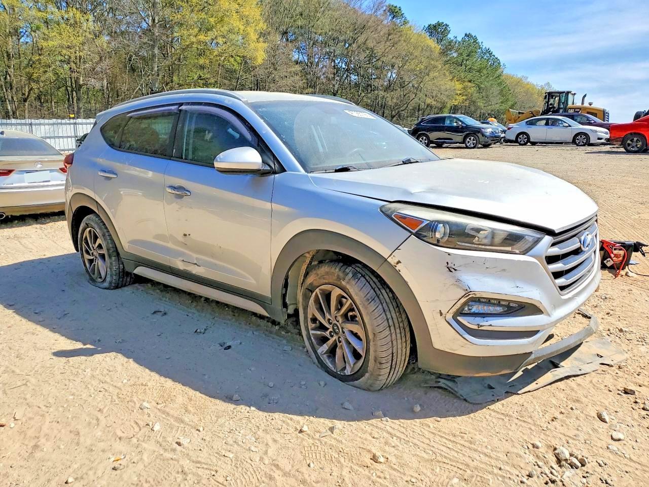 2017 Hyundai Tucson Se - Фото 4