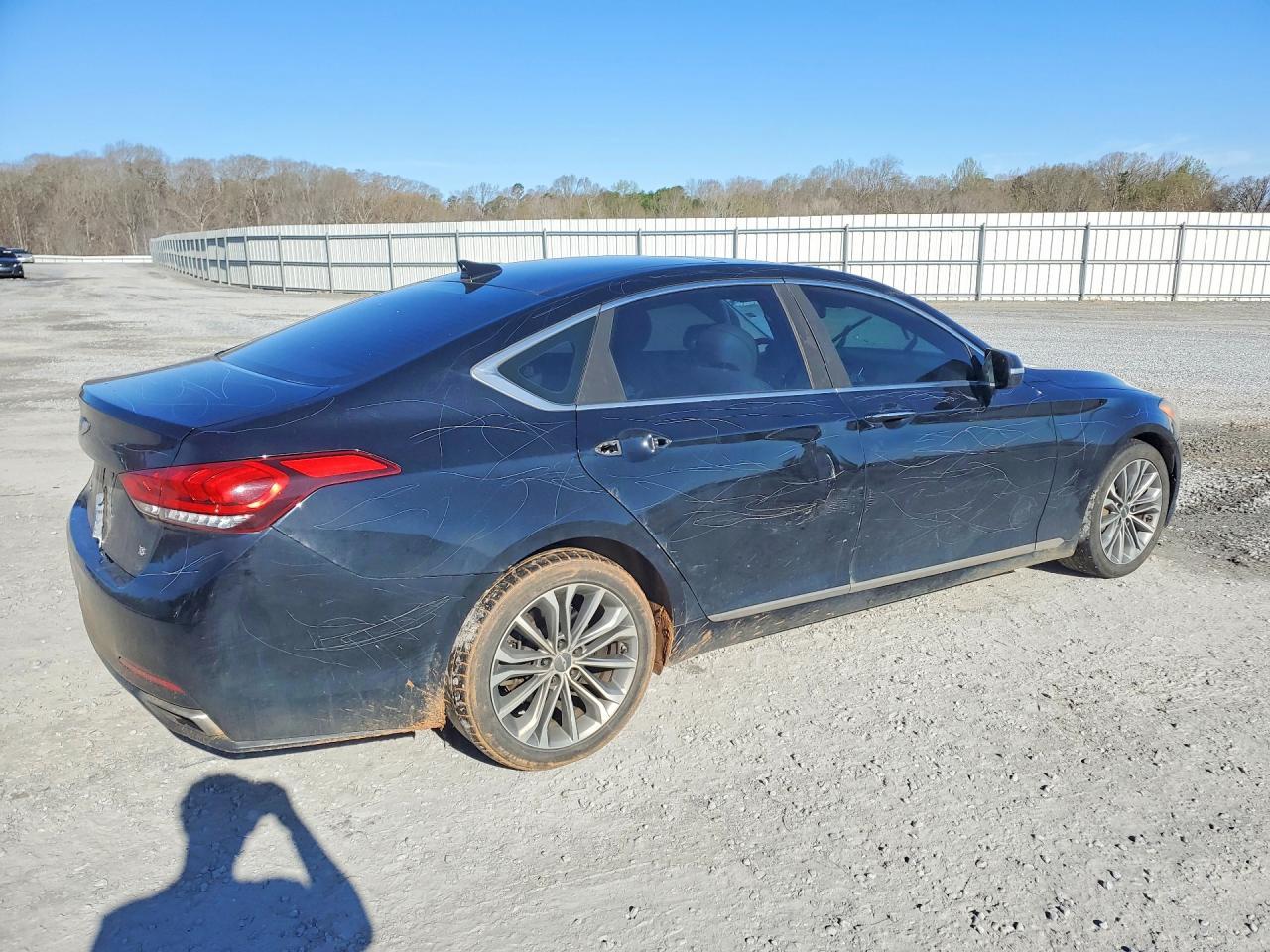 2015 Hyundai Genesis 3.8L - Image 3