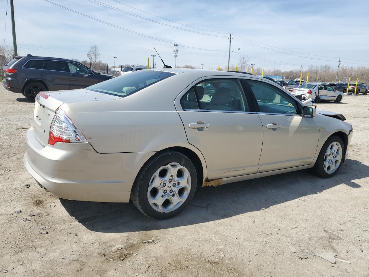 2010 Ford Fusion Se - Image 3