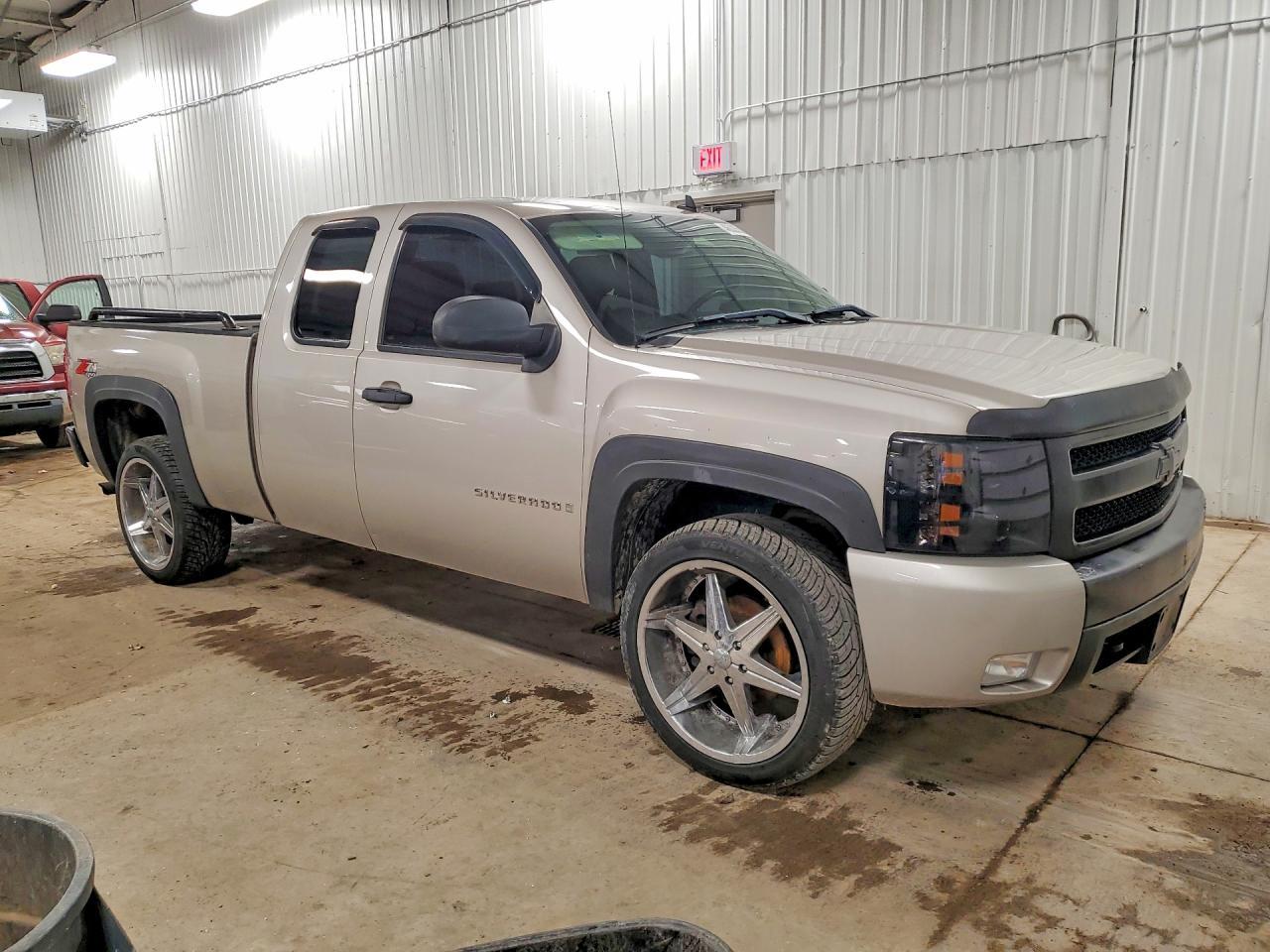 2007 Chevrolet Silverado K1500 - Фото 4
