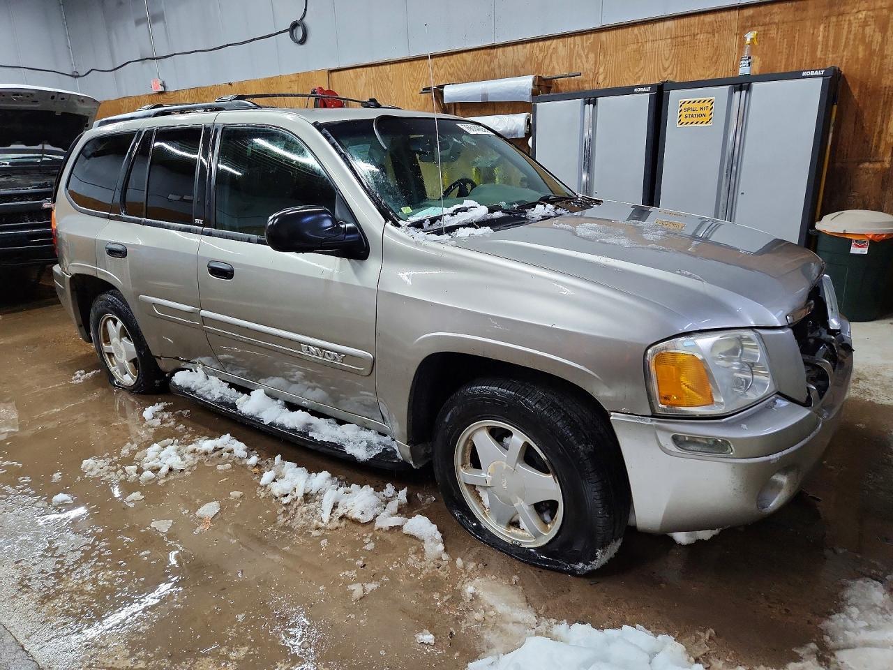 2002 GMC Envoy - Image 4