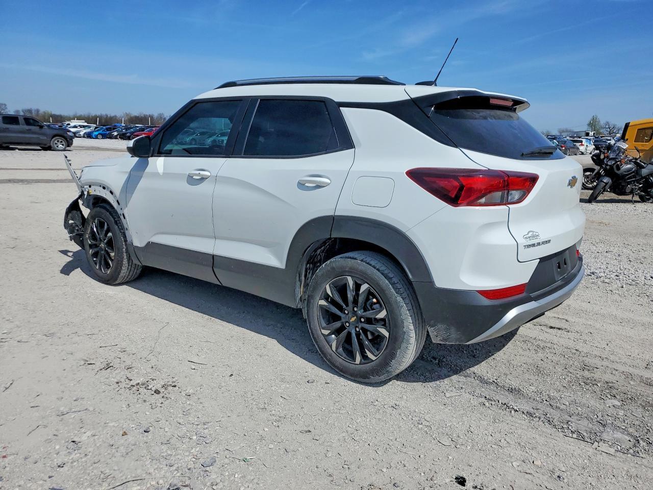 2023 Chevrolet Trailblazer Lt - Фото 2