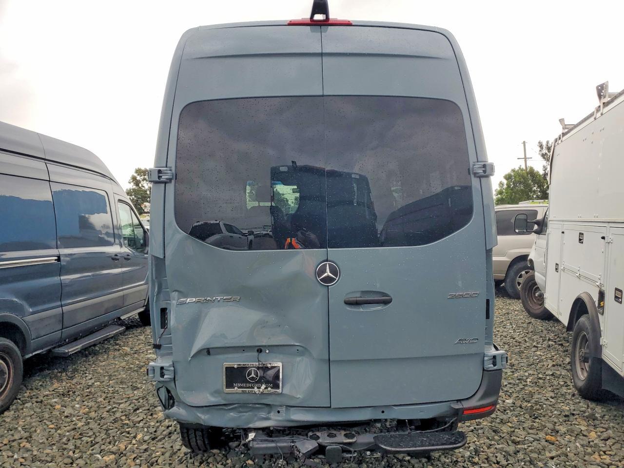 2025 Mercedes-Benz Sprinter 2500 - Image 6