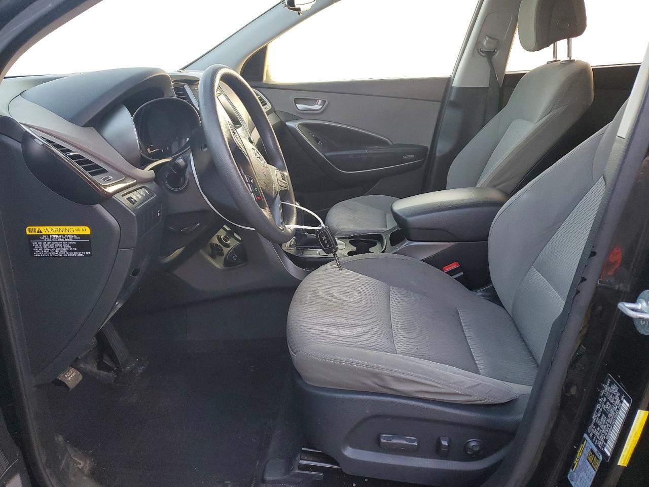 2017 Hyundai Santa Fe Se - Фото 7