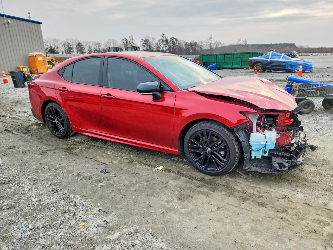 2025 Toyota Camry Se - Image 4