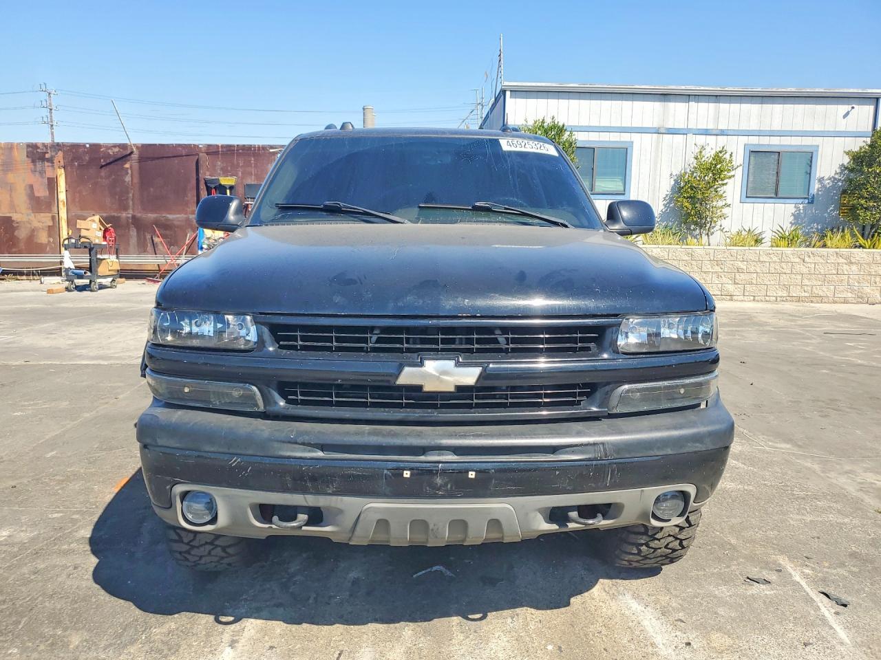 2005 Chevrolet Suburban K1500 - Image 5
