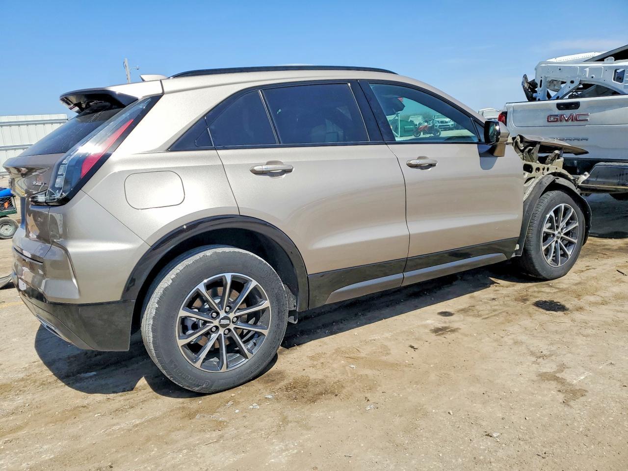 2024 Cadillac Xt4 Sport - Фото 3