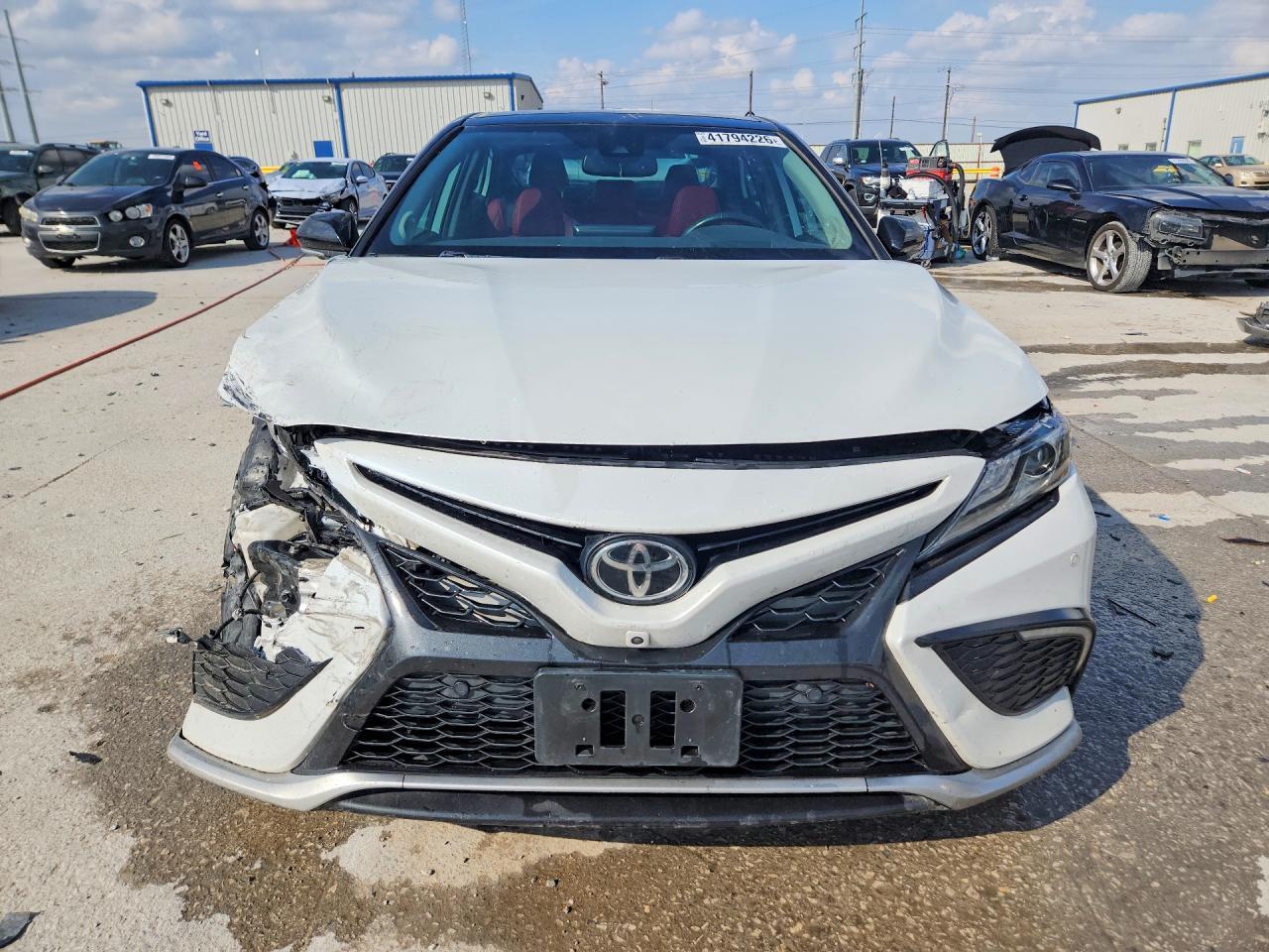2021 Toyota Camry Xse V6 - Фото 5
