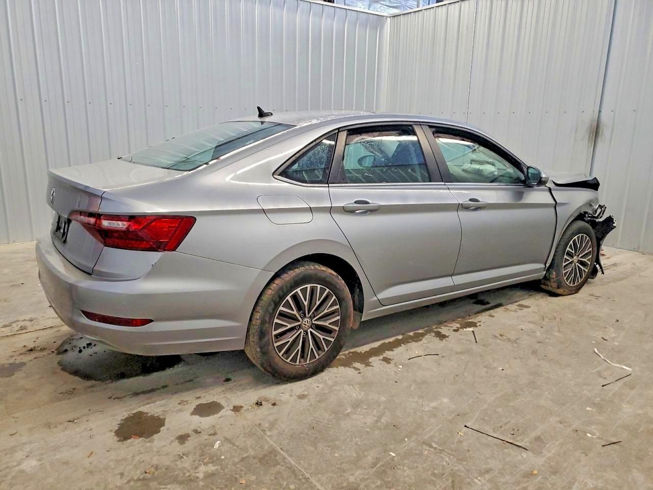 2021 Volkswagen Jetta S - Фото 3