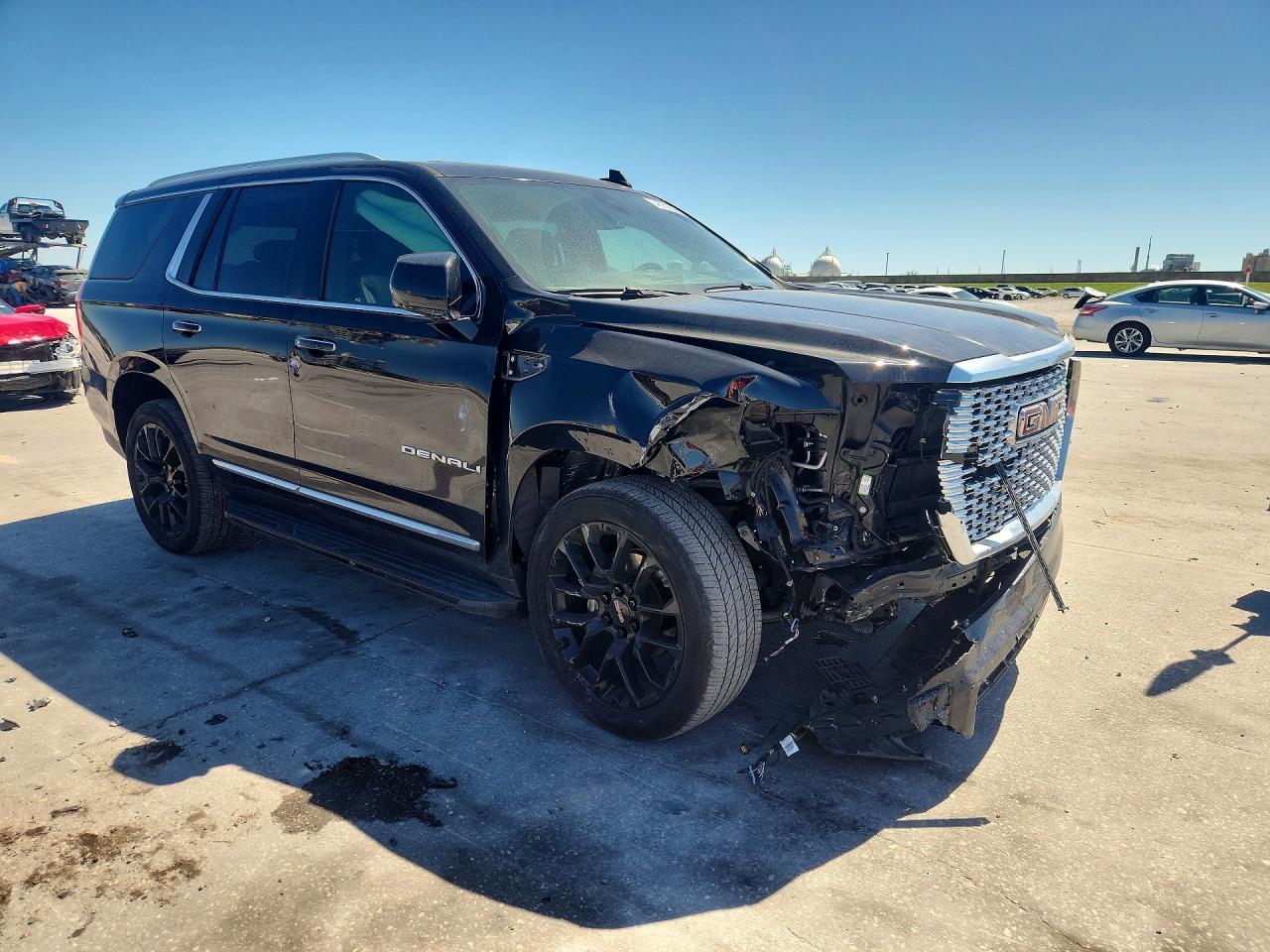 2022 GMC Yukon Denali - Фото 4