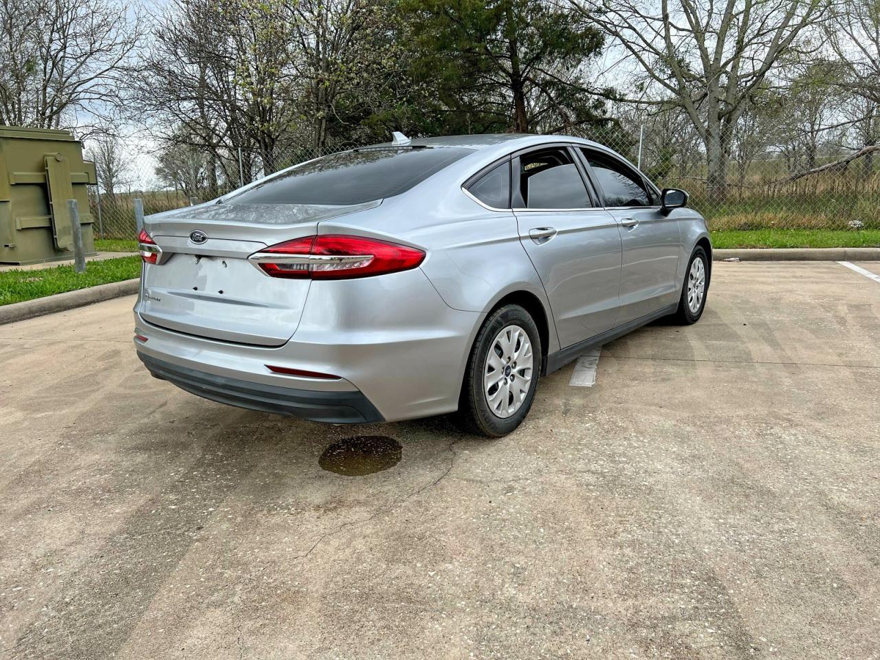 2020 Ford Fusion S - Фото 4
