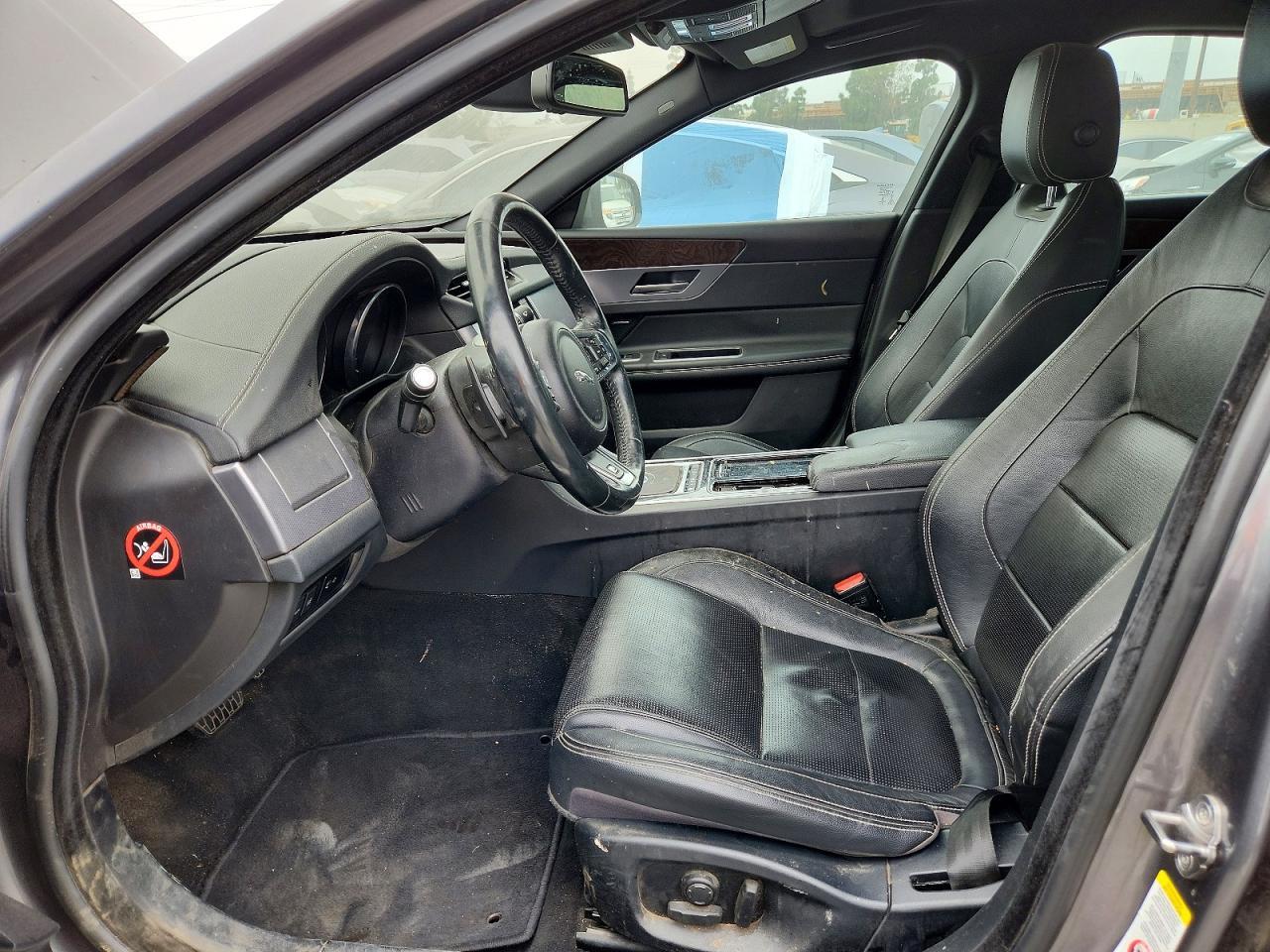 2017 Jaguar Xf R - Sport - Image 7