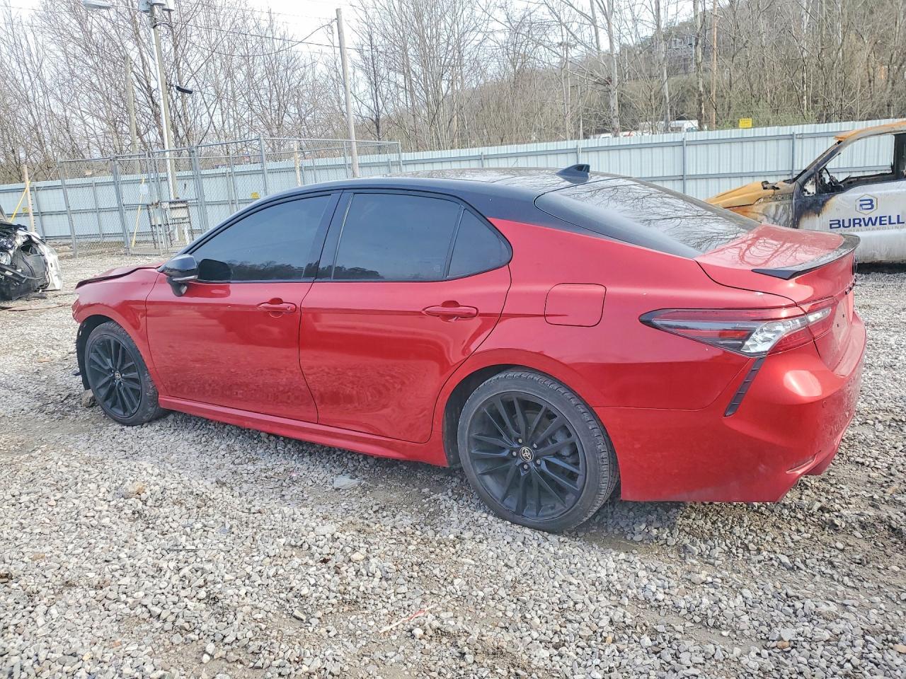 2023 Toyota Camry Xse - Фото 2