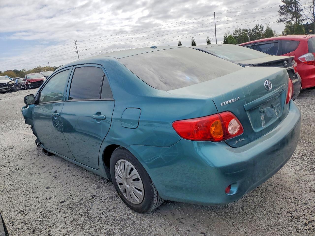 2010 Toyota Corolla Le - Image 2