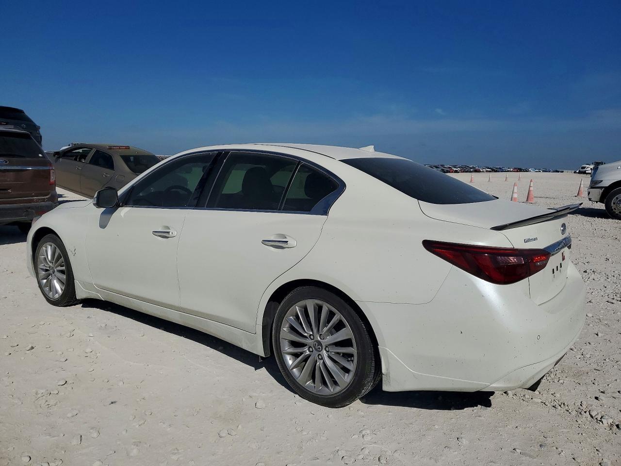 2021 Infiniti Q50 Luxe - Image 2
