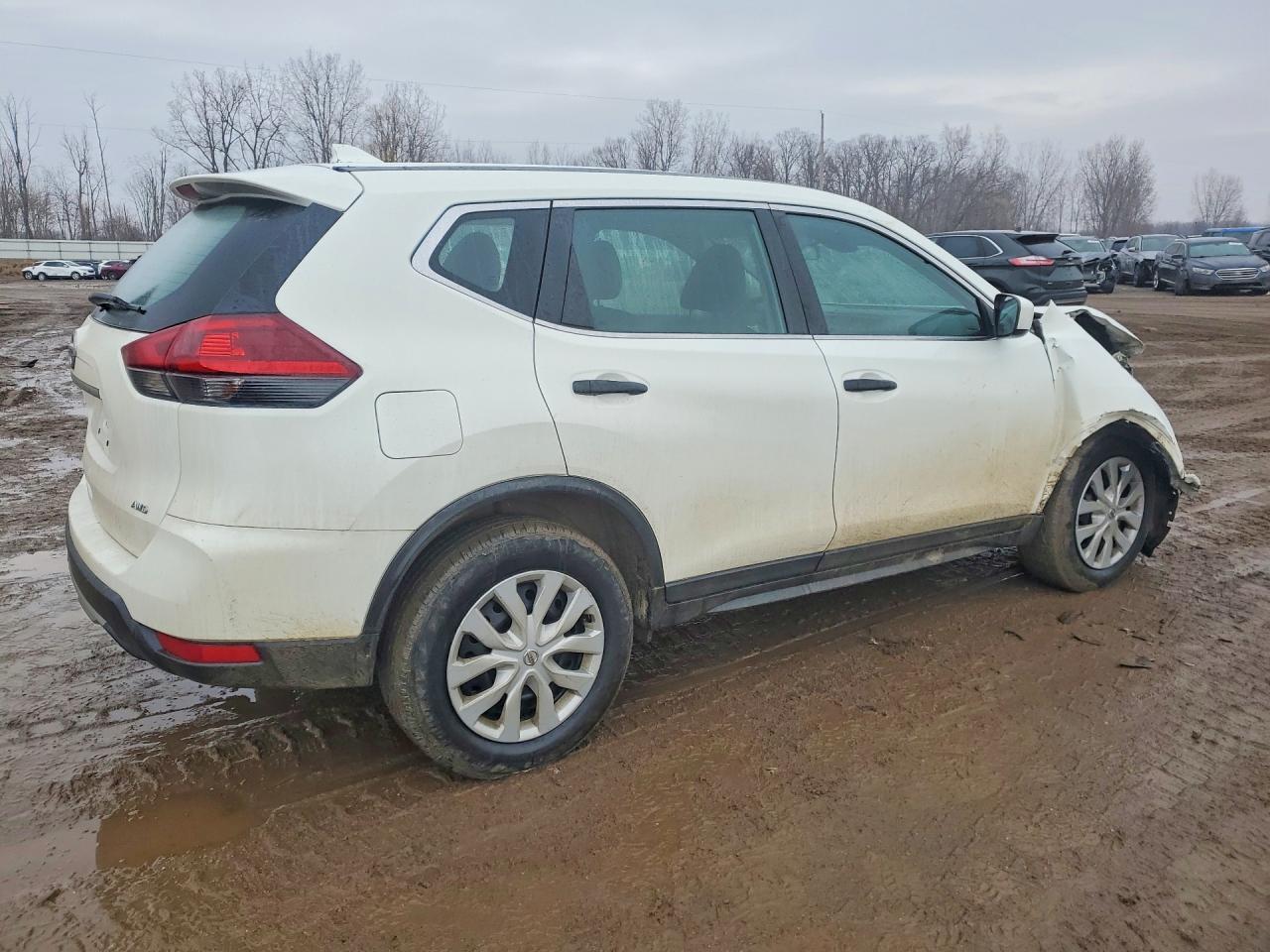 2020 Nissan Rogue S - Фото 3