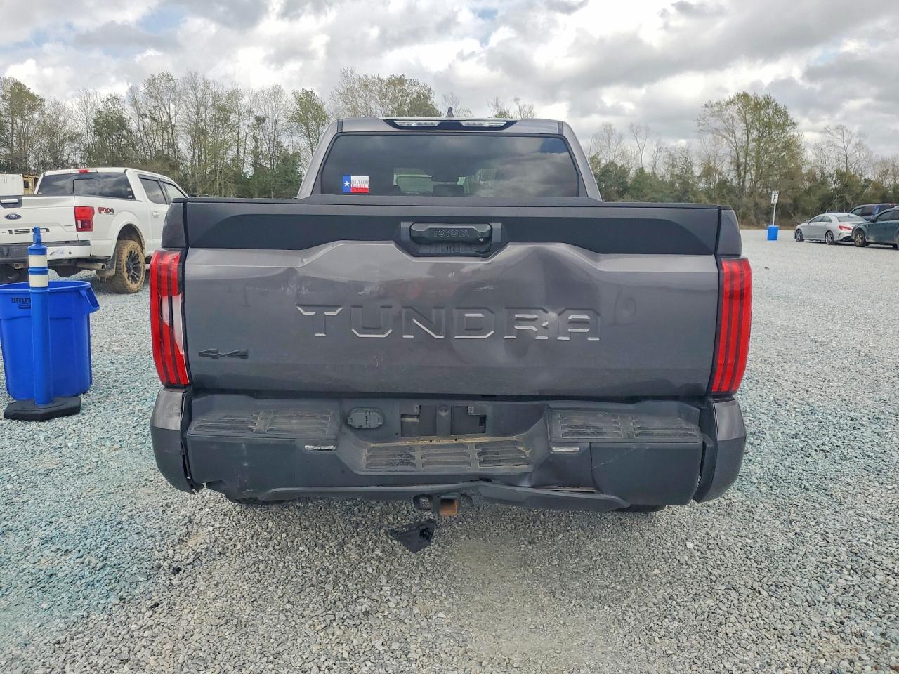 2024 Toyota Tundra Sr5 - Image 6