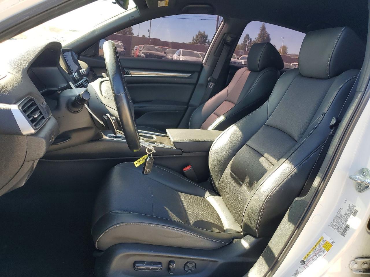 2022 Honda Accord Hybrid Sport - Фото 7