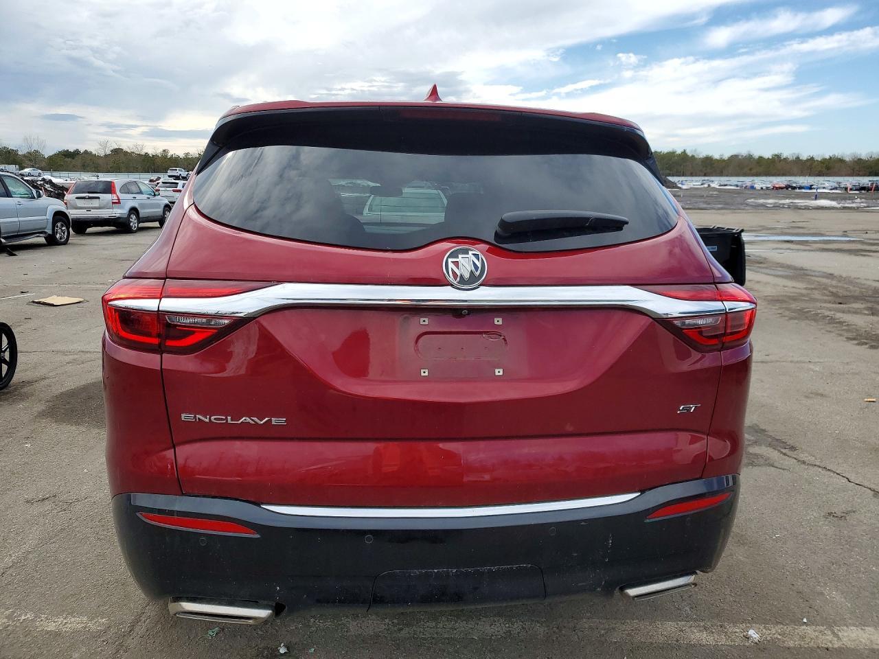 2021 Buick Enclave Essence - Image 6