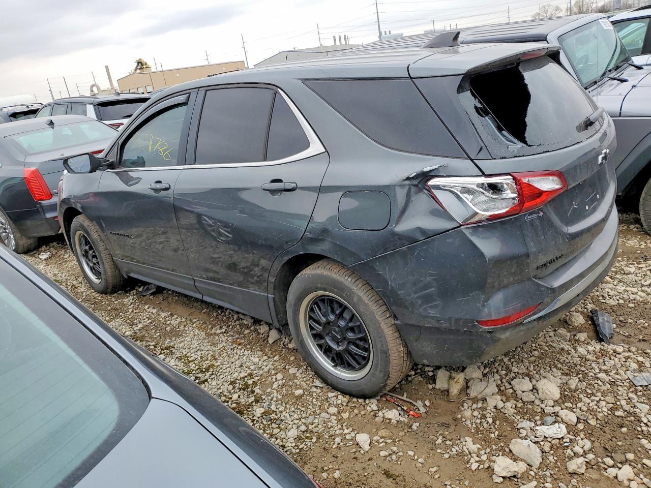 2021 Chevrolet Equinox Lt - Image 2
