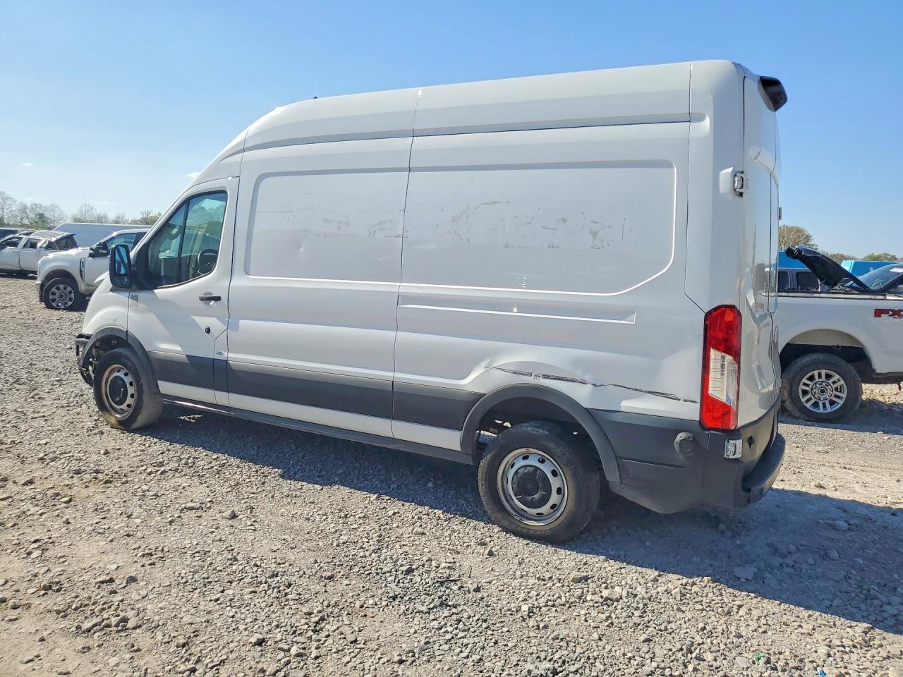 2023 Ford Transit 250 Delivery Van - Фото 2