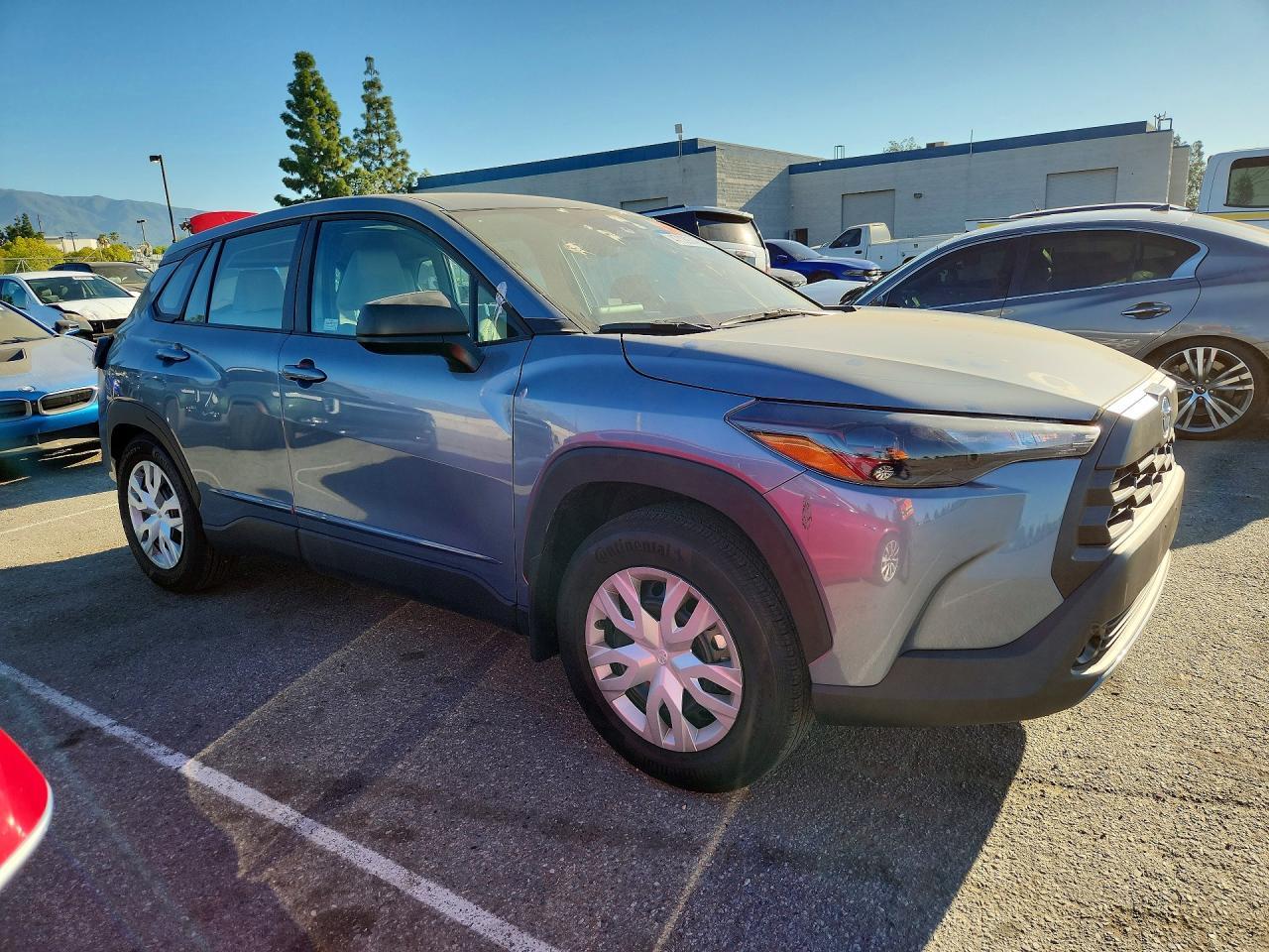 2026 Toyota Corolla Cross L - Image 4