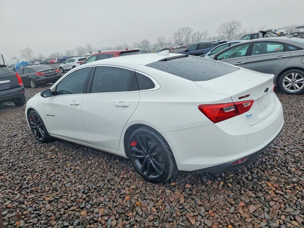 2018 Chevrolet Malibu Lt - Фото 2