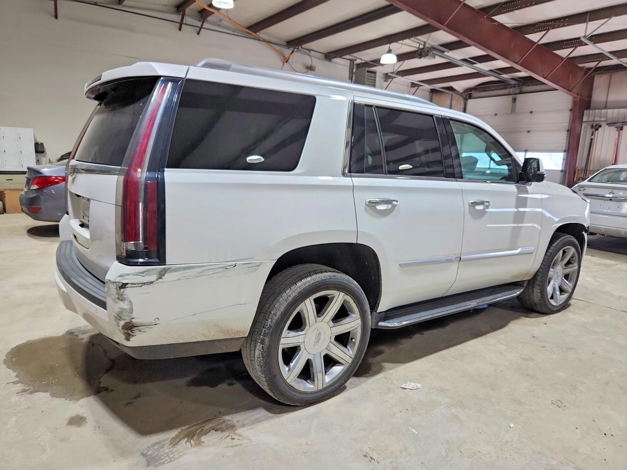 2020 Cadillac Escalade Premium Luxury - Фото 3