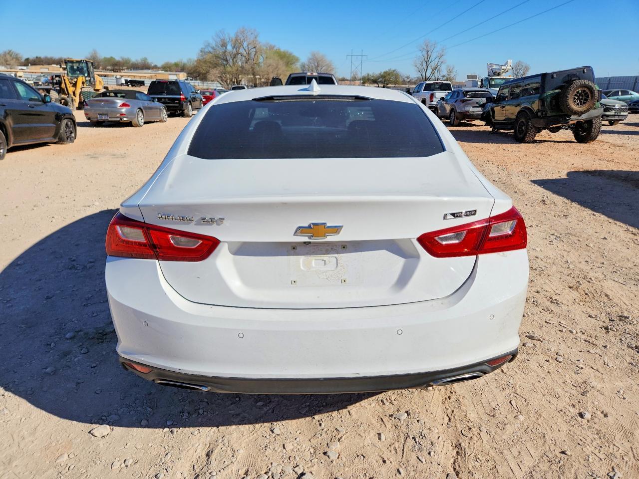 2016 Chevrolet Malibu Premier - Фото 6