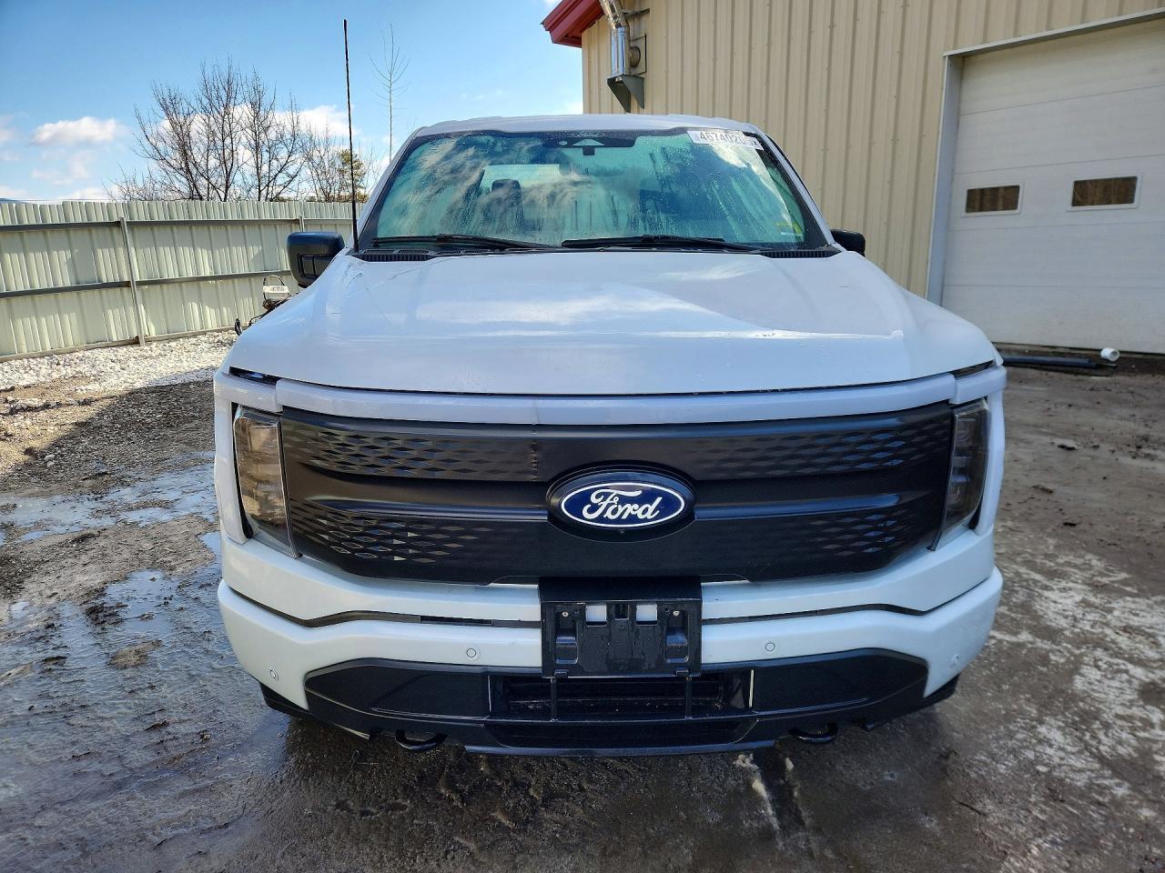 2025 Ford F150 Lightning Xlt - Фото 5