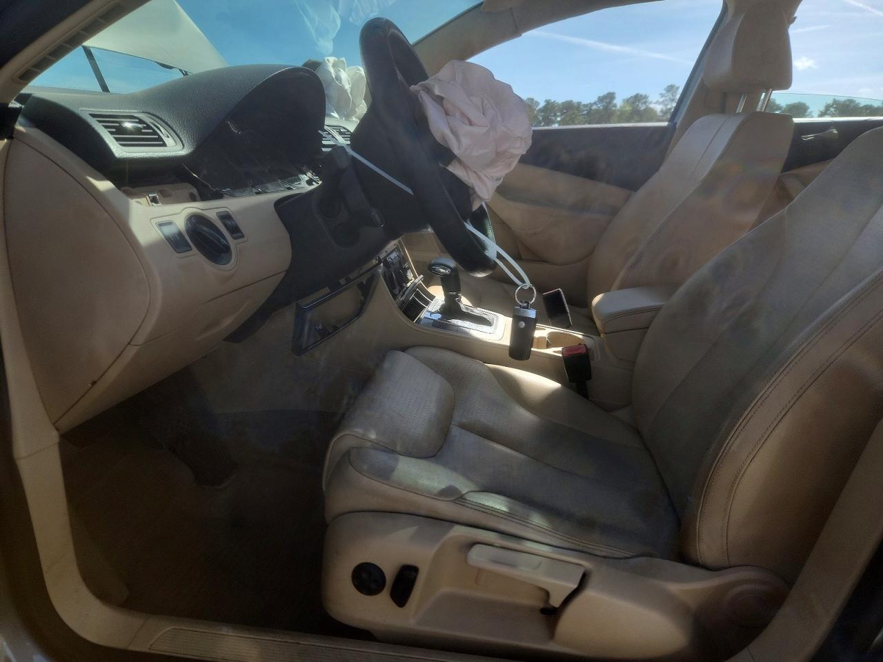 2007 Volkswagen Passat 2.0T - Image 7