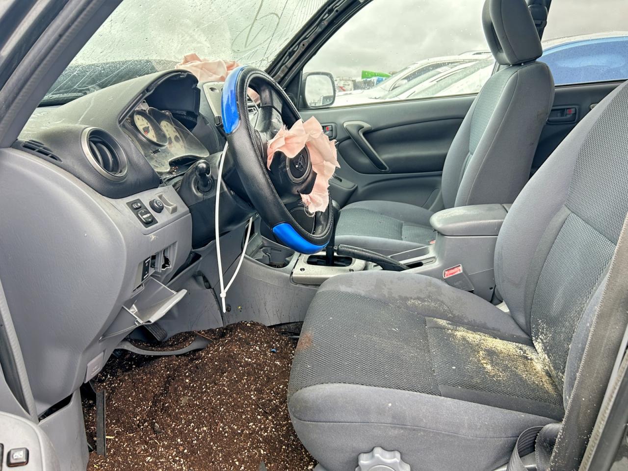 2003 Toyota Rav4 - Фото 7