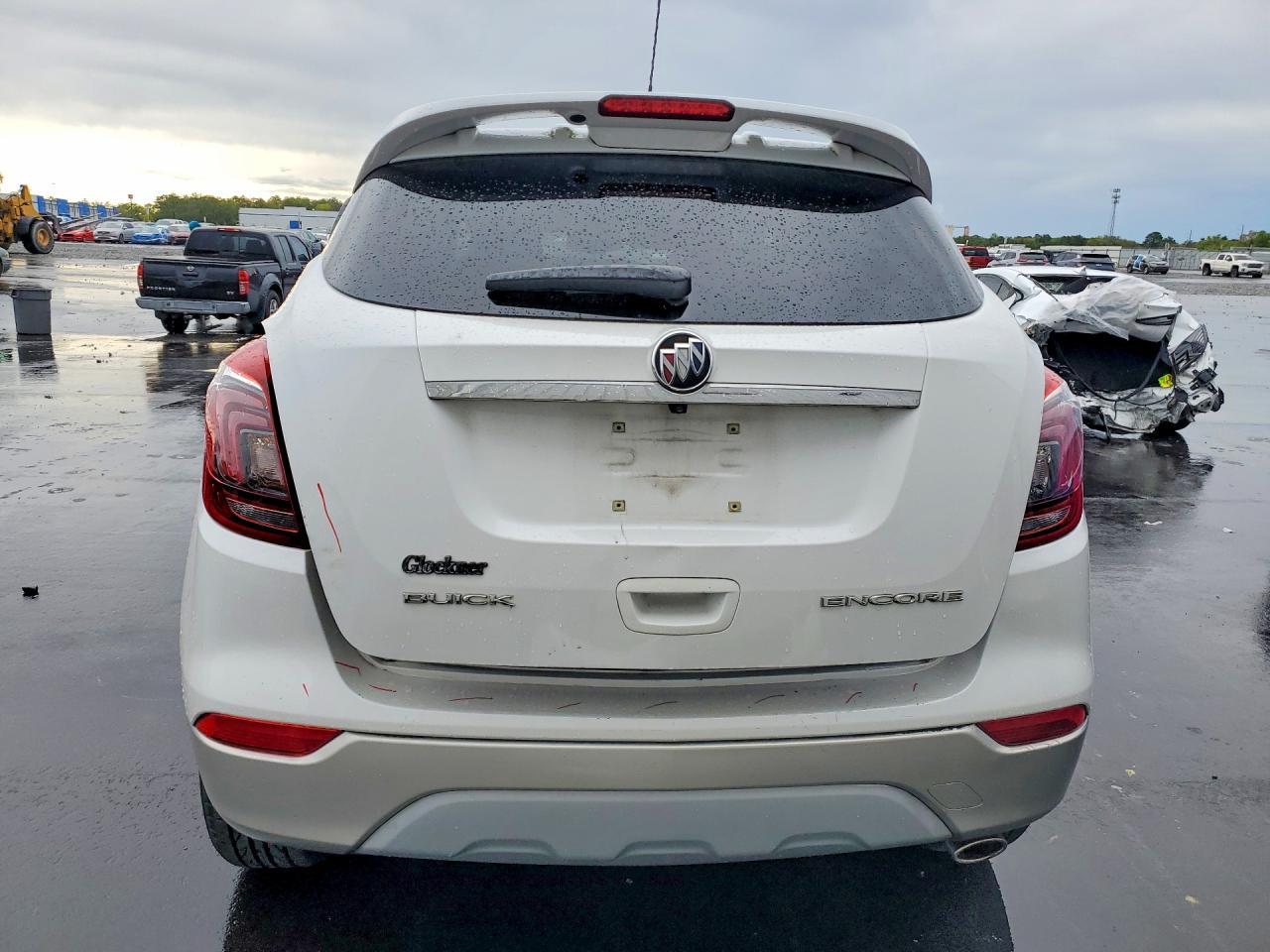 2018 Buick Encore Sport Touring - Фото 6