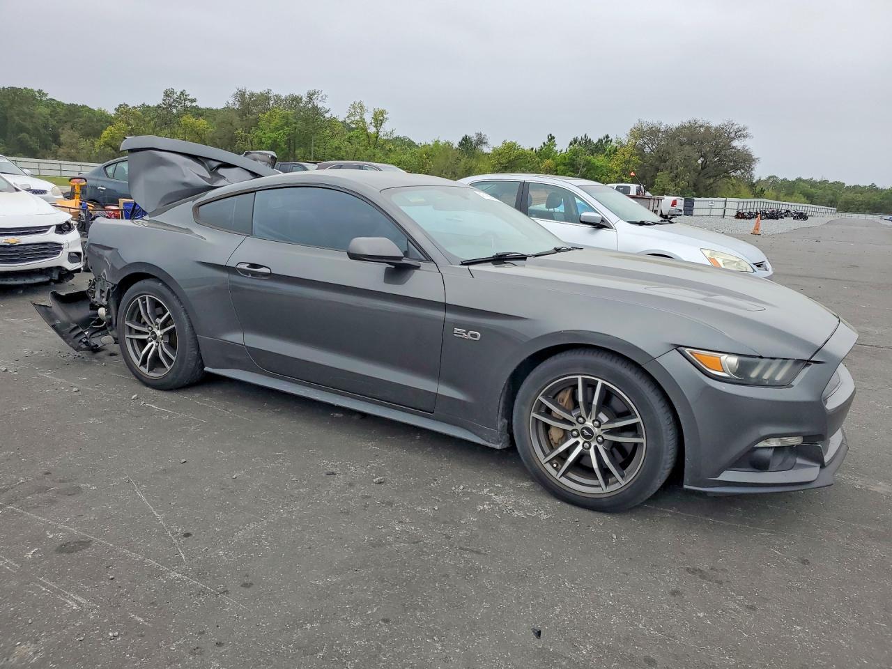2017 Ford Mustang Gt - Image 4