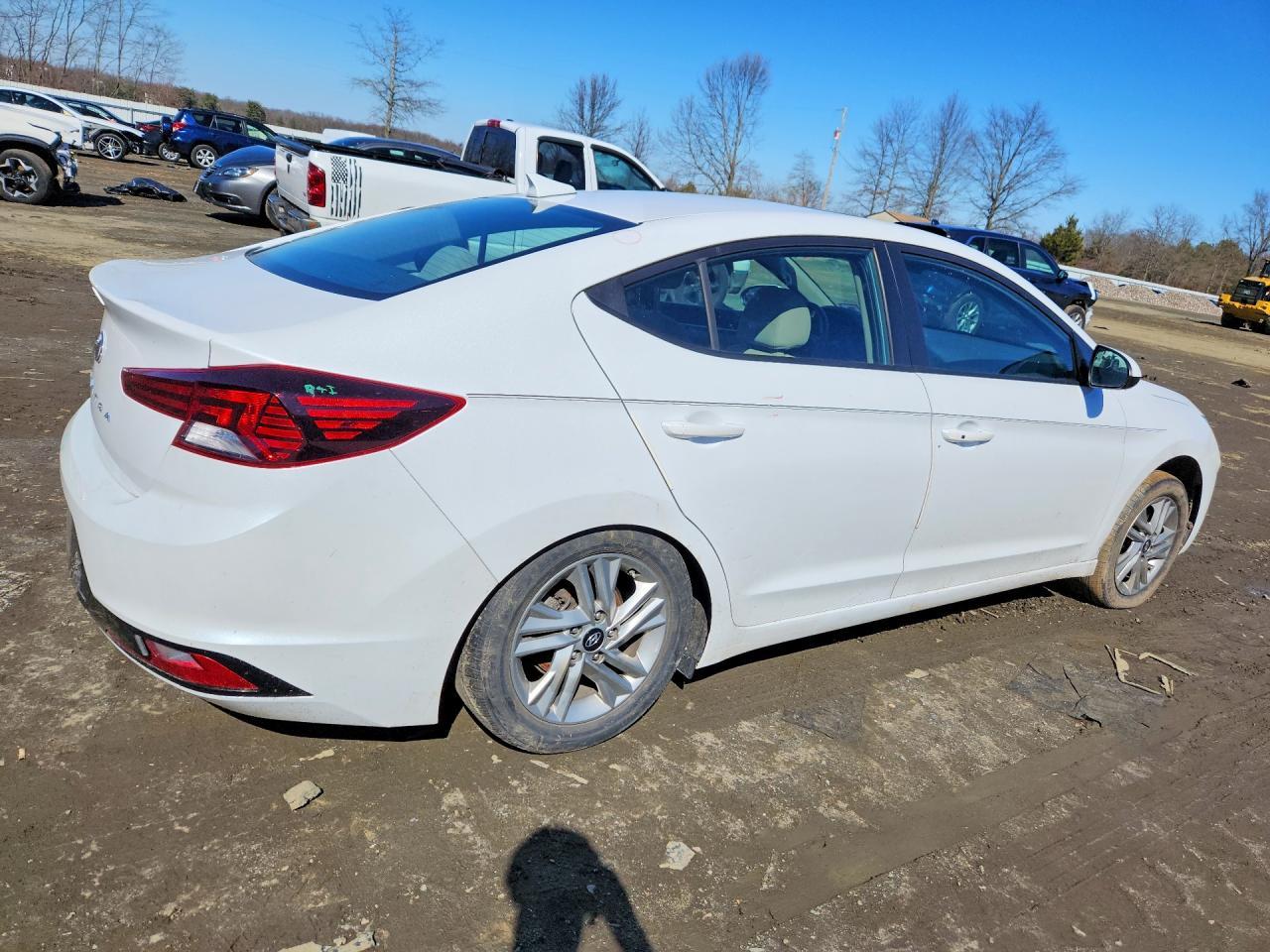 2020 Hyundai Elantra Value Edition - Image 3
