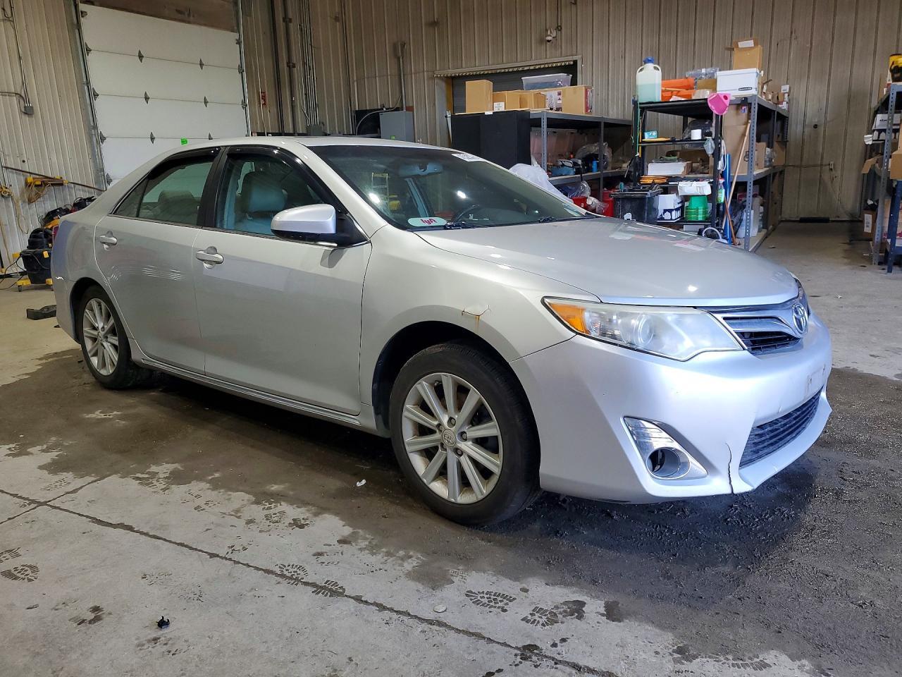 2012 Toyota Camry Xle - Фото 4