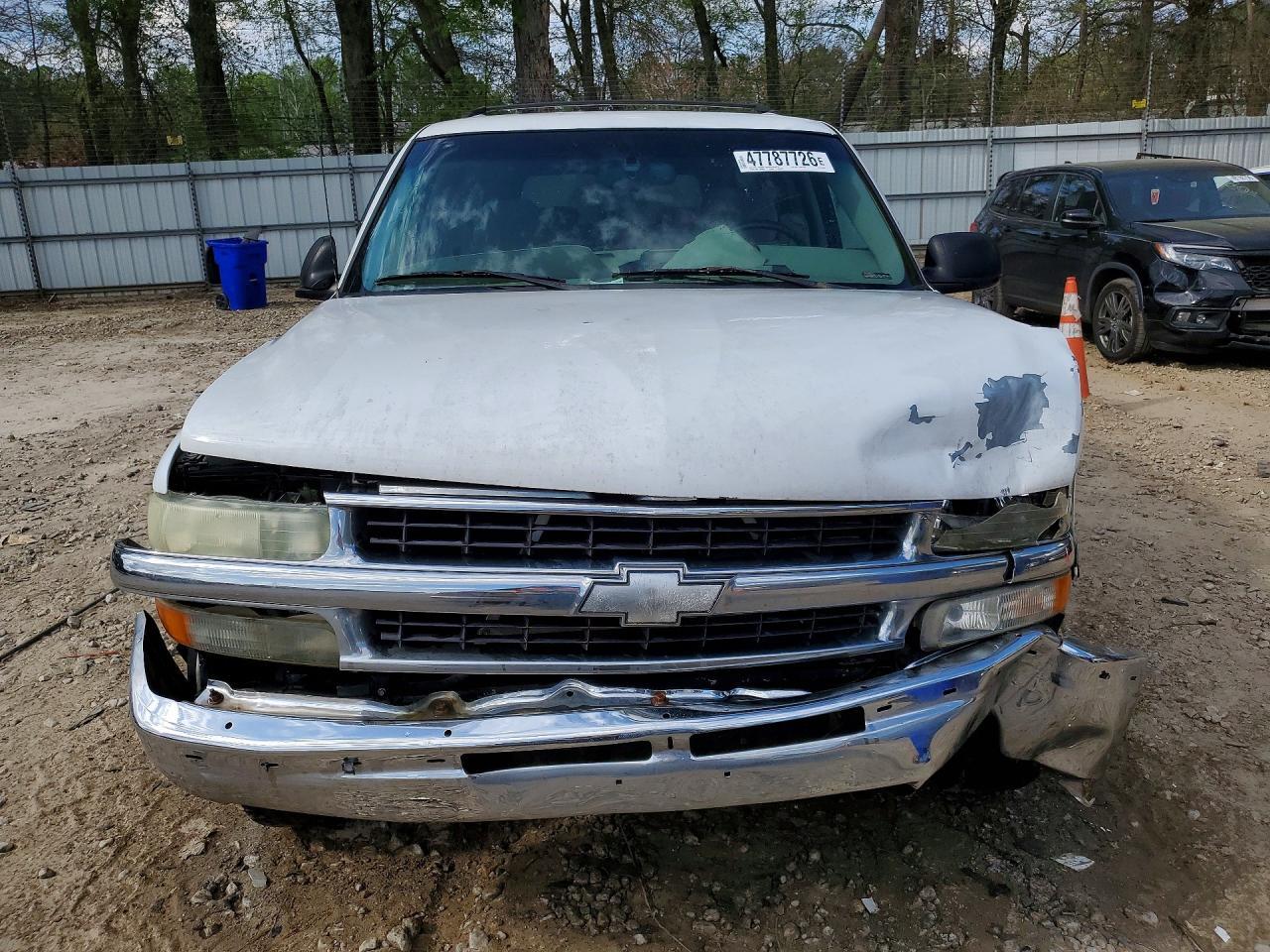 2002 Chevrolet Suburban C1500 - Фото 5
