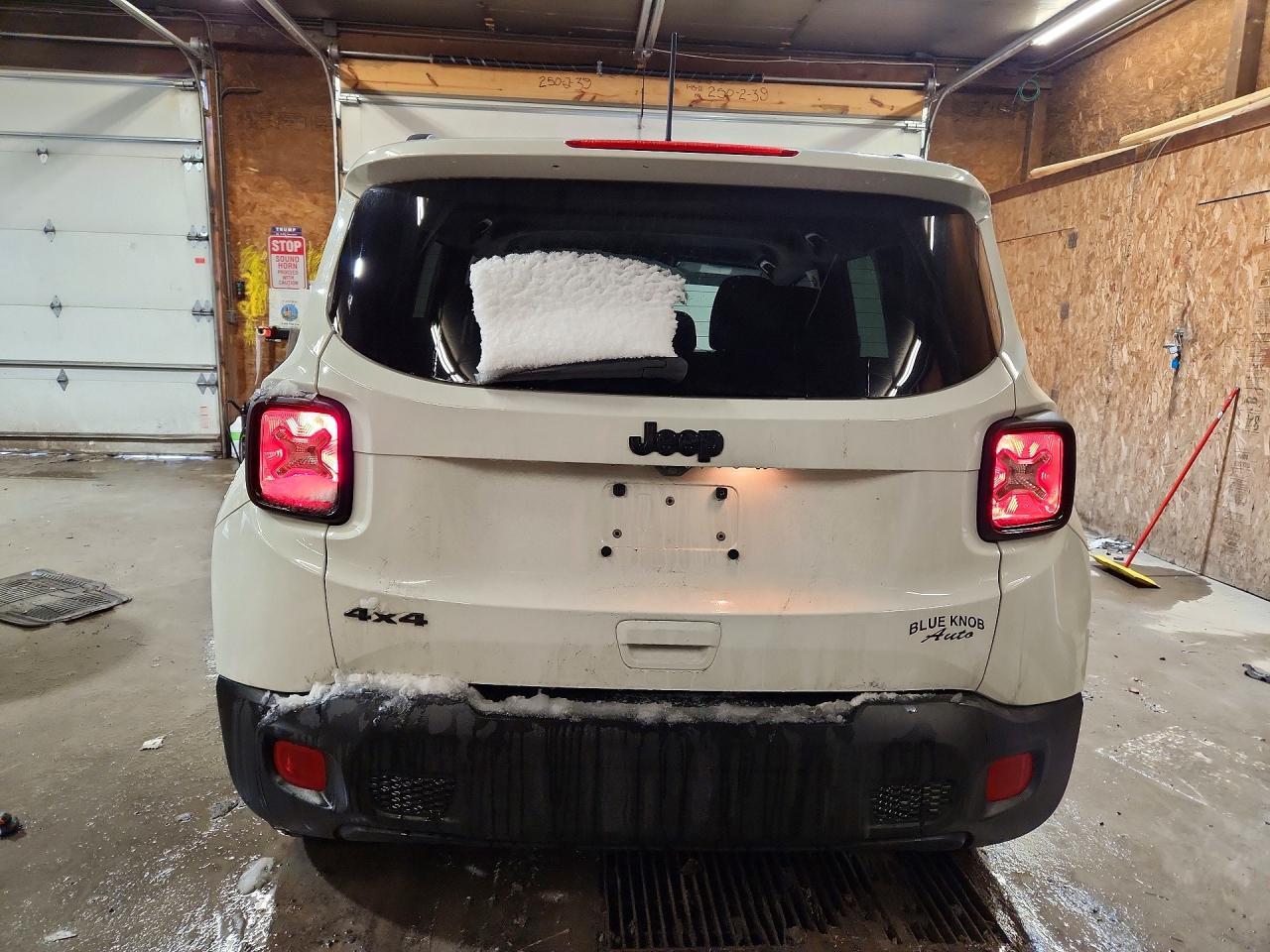 2018 Jeep Renegade Sport - Image 6