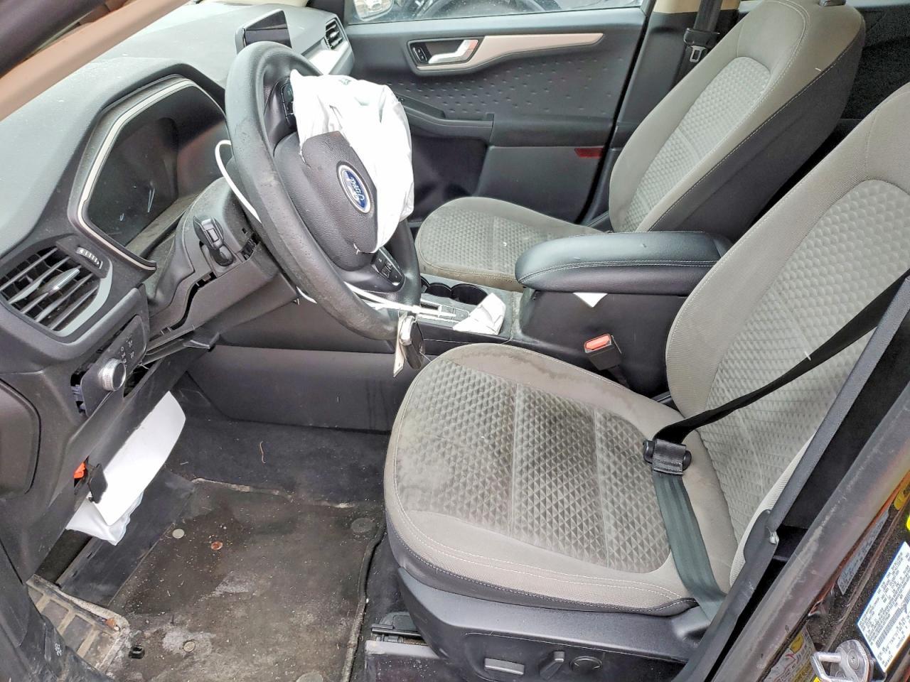 2020 Ford Escape Se - Фото 7