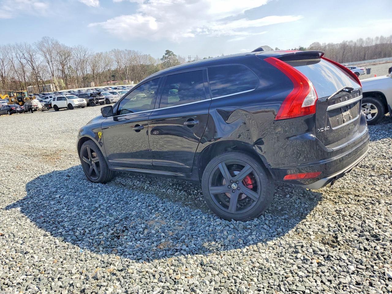 2016 Volvo Xc60 T5 Platinum - Фото 2