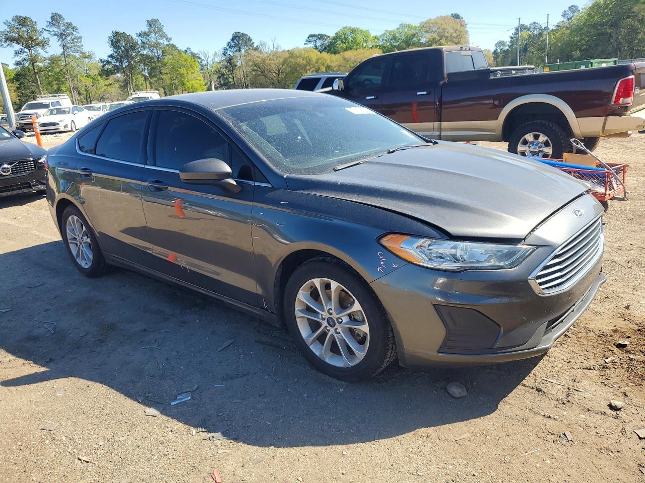 2020 Ford Fusion Se - Фото 4