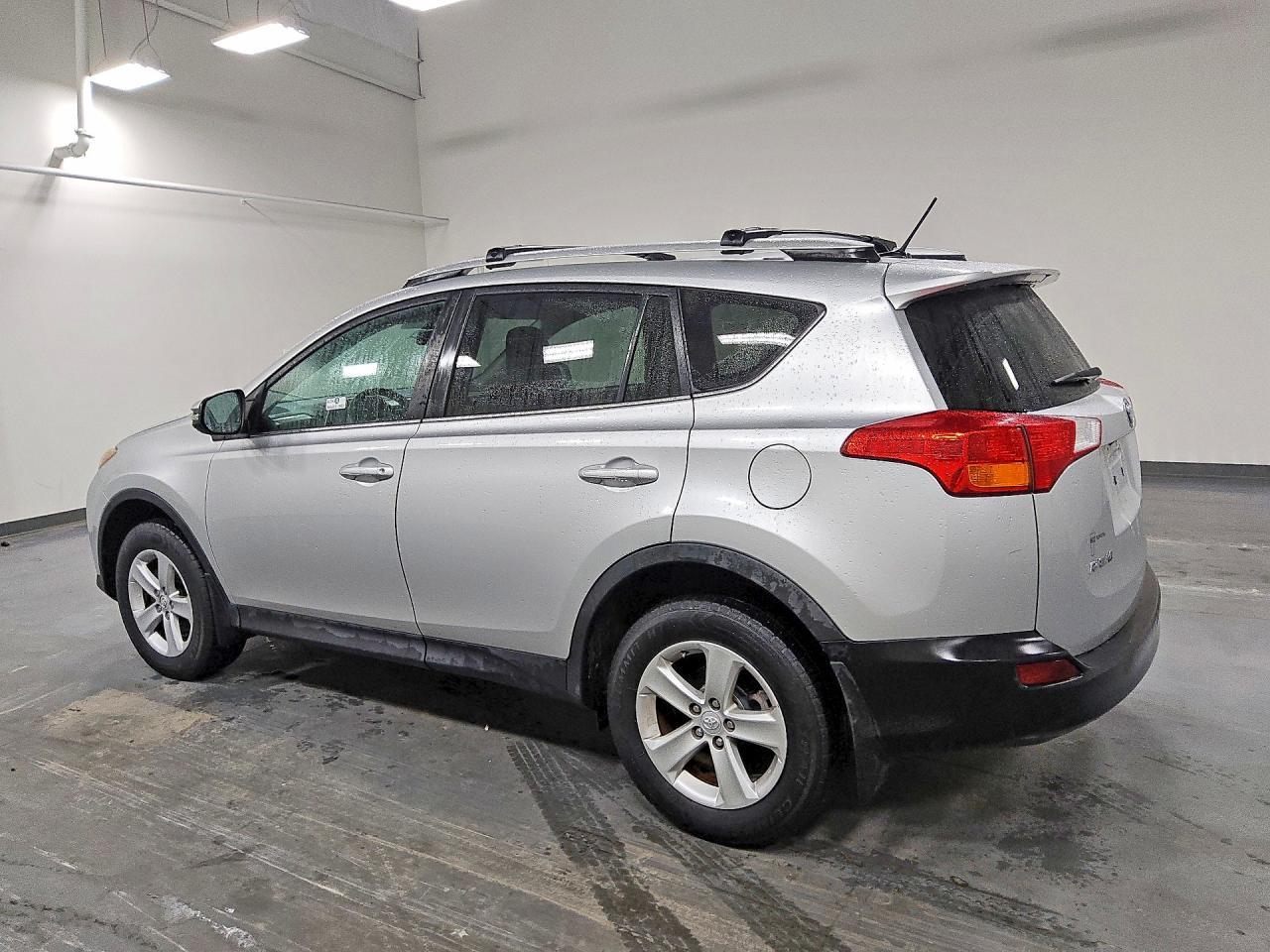 2014 Toyota Rav4 Xle - Фото 2