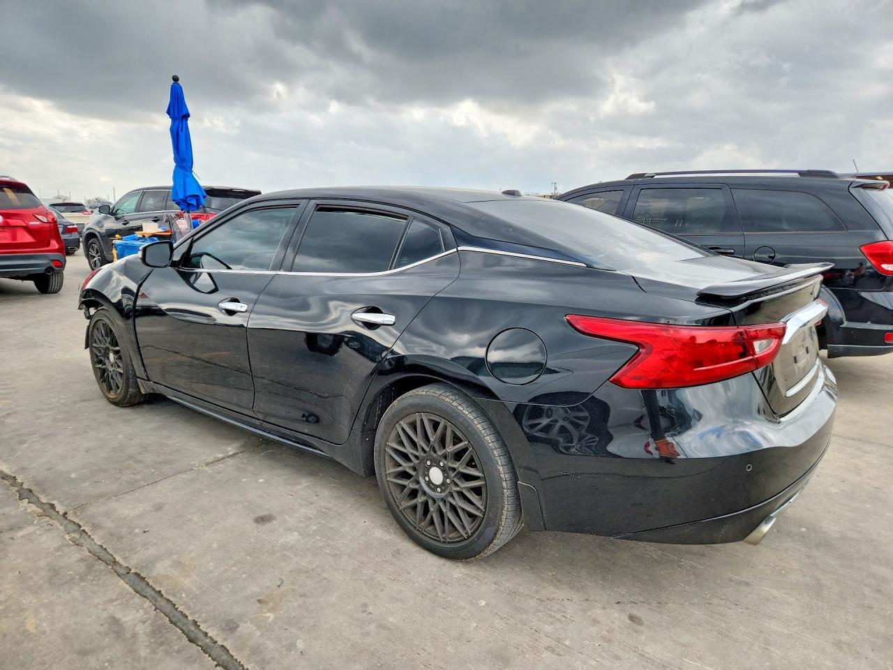 2017 Nissan Maxima 3.5 Sr - Image 2