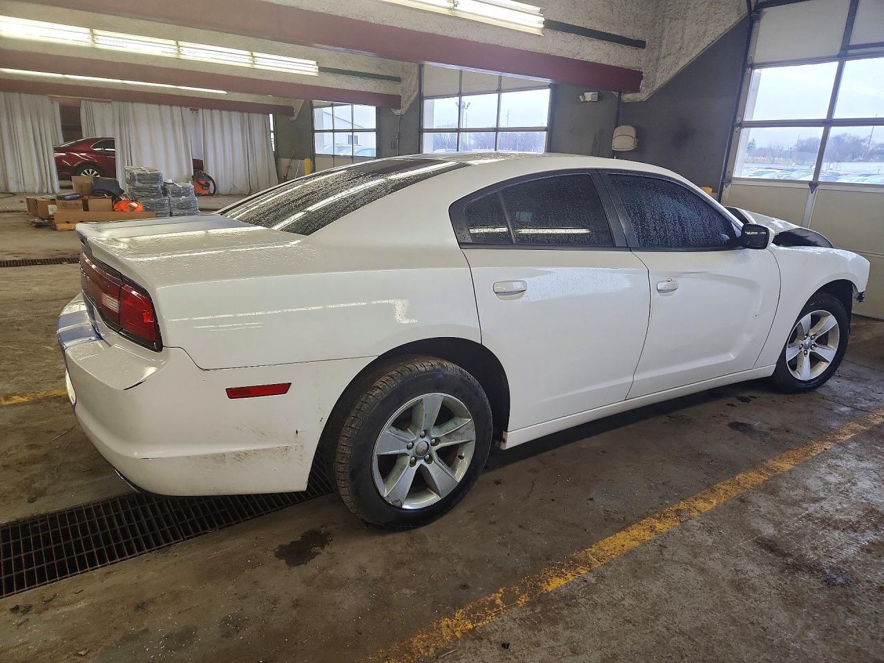 2014 Dodge Charger Se - Фото 3